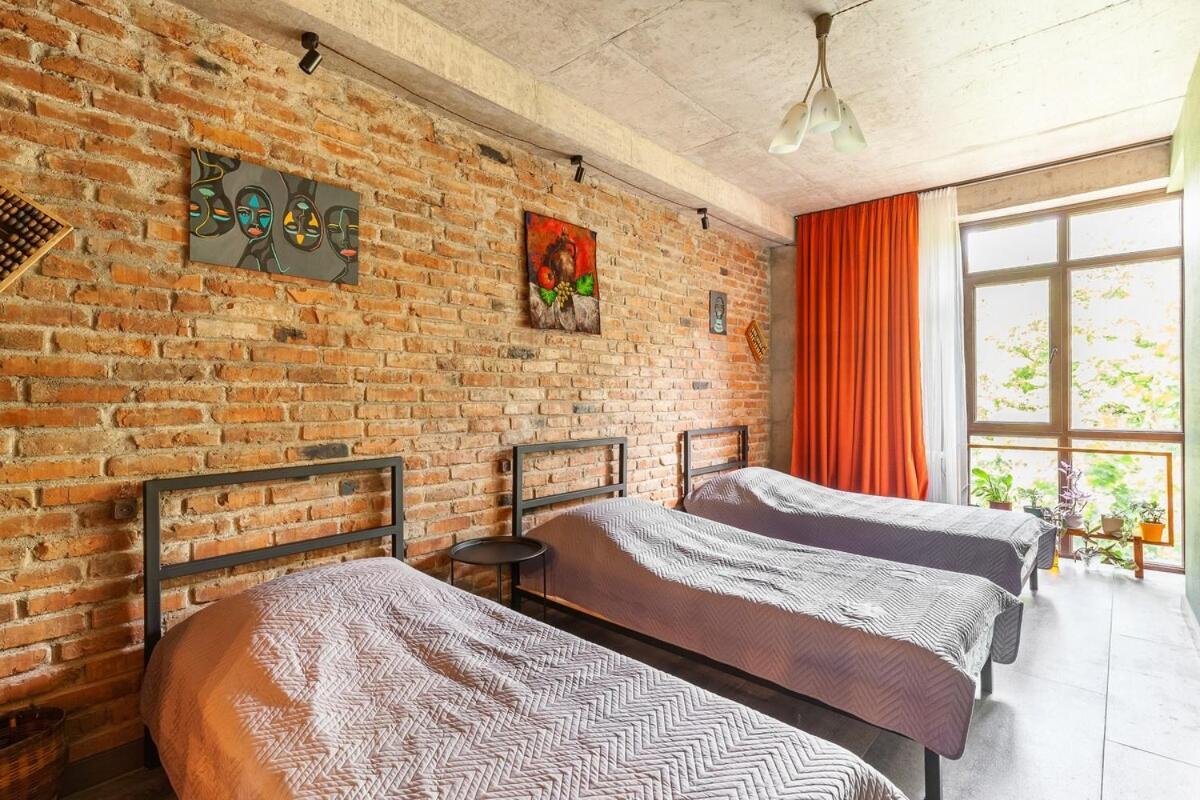 קוטאיסי Veli Group Apartment Near White Bridge ° מראה חיצוני תמונה
