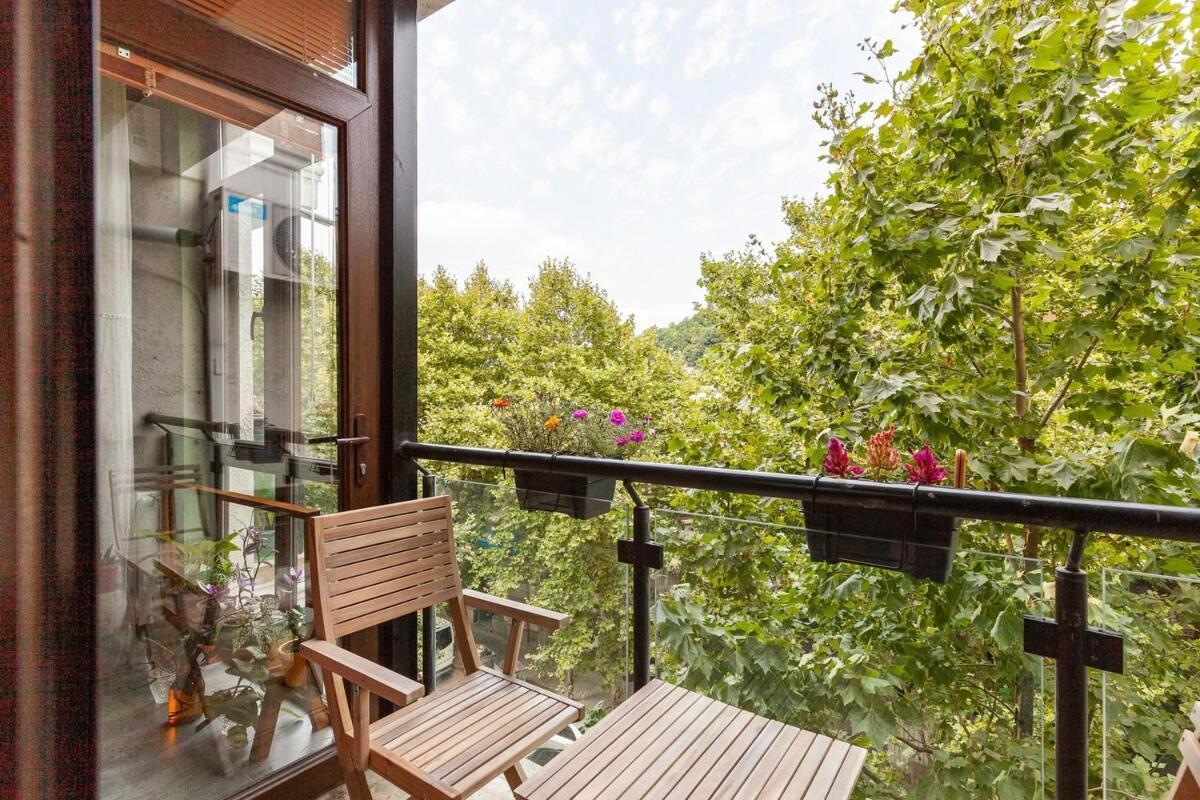קוטאיסי Veli Group Apartment Near White Bridge ° מראה חיצוני תמונה